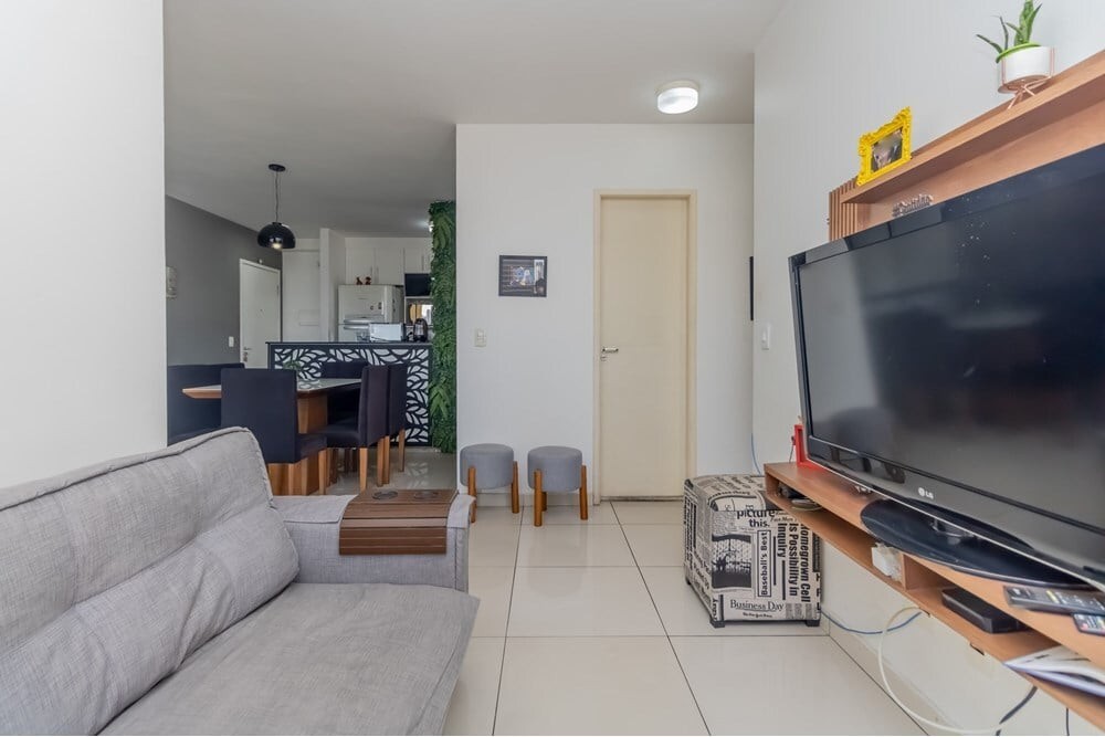 Apartamento à venda com 2 quartos, 64m² - Foto 1