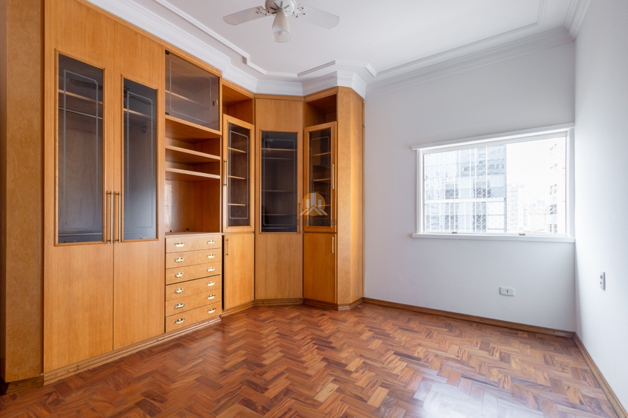 Apartamento à venda com 3 quartos, 144m² - Foto 6