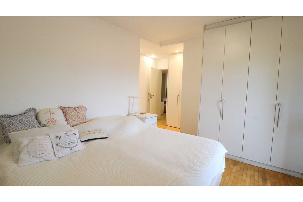 Apartamento à venda com 4 quartos, 234m² - Foto 16