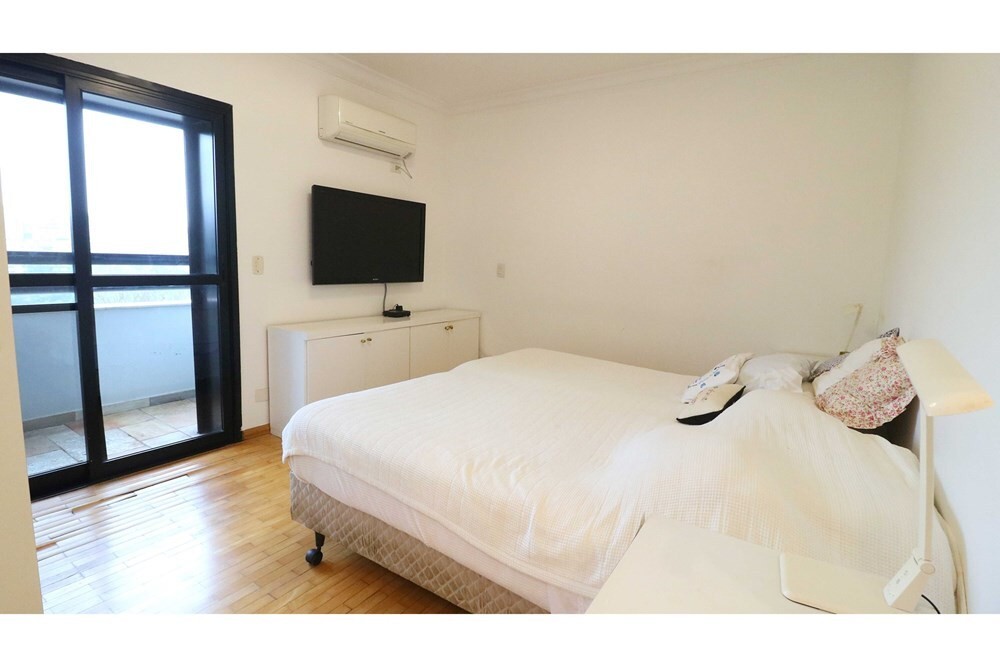 Apartamento à venda com 4 quartos, 234m² - Foto 15