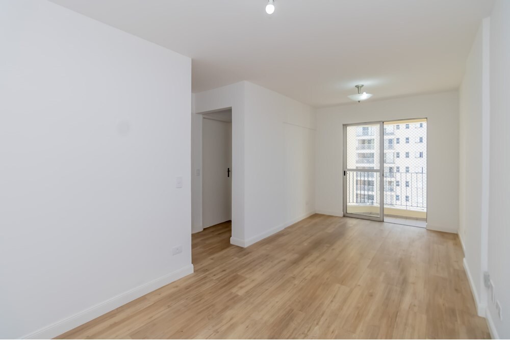 Apartamento à venda com 3 quartos, 66m² - Foto 2