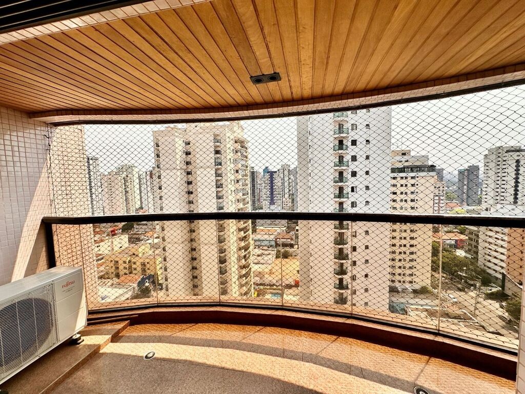 Apartamento à venda com 3 quartos, 150m² - Foto 11