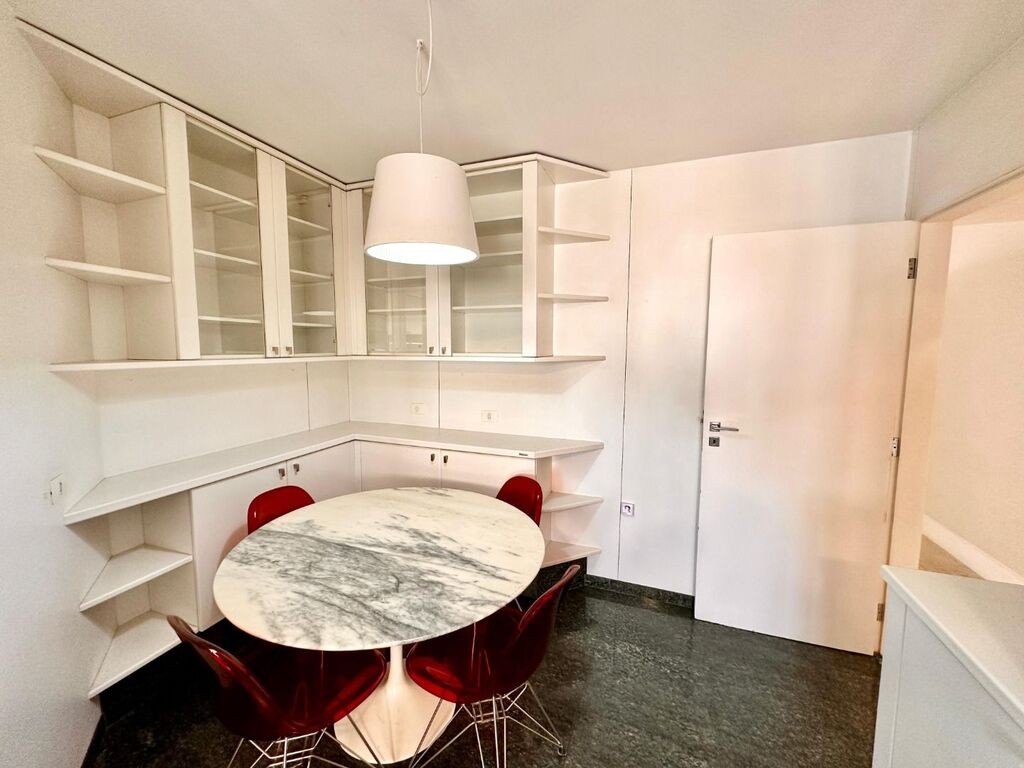 Apartamento à venda com 3 quartos, 150m² - Foto 15