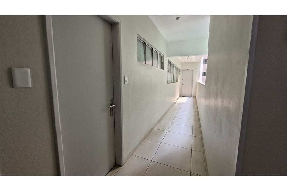 Apartamento à venda com 1 quarto, 75m² - Foto 27