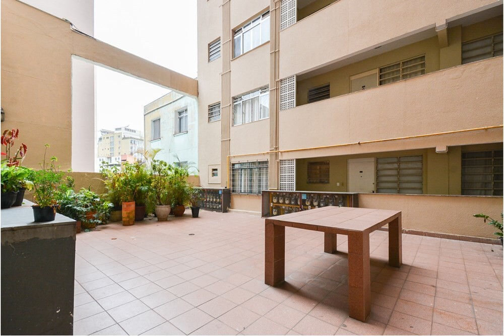 Apartamento à venda com 1 quarto, 45m² - Foto 5