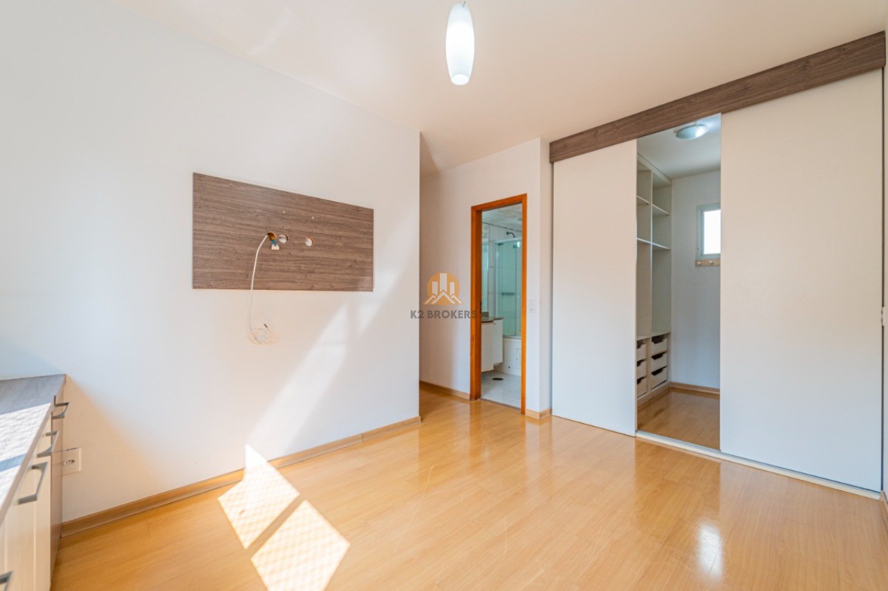 Apartamento à venda com 3 quartos, 113m² - Foto 29