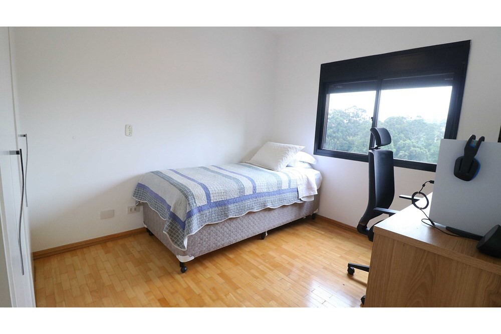 Apartamento à venda com 4 quartos, 234m² - Foto 9