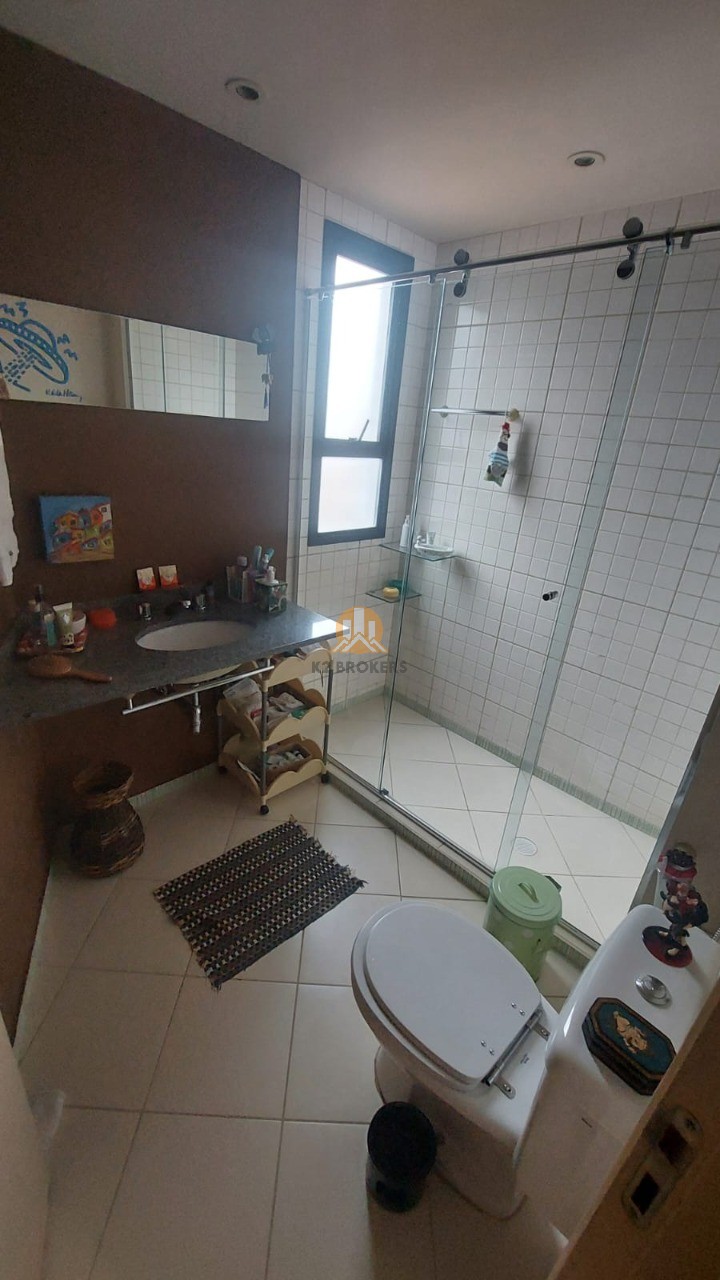 Apartamento à venda com 2 quartos, 70m² - Foto 9