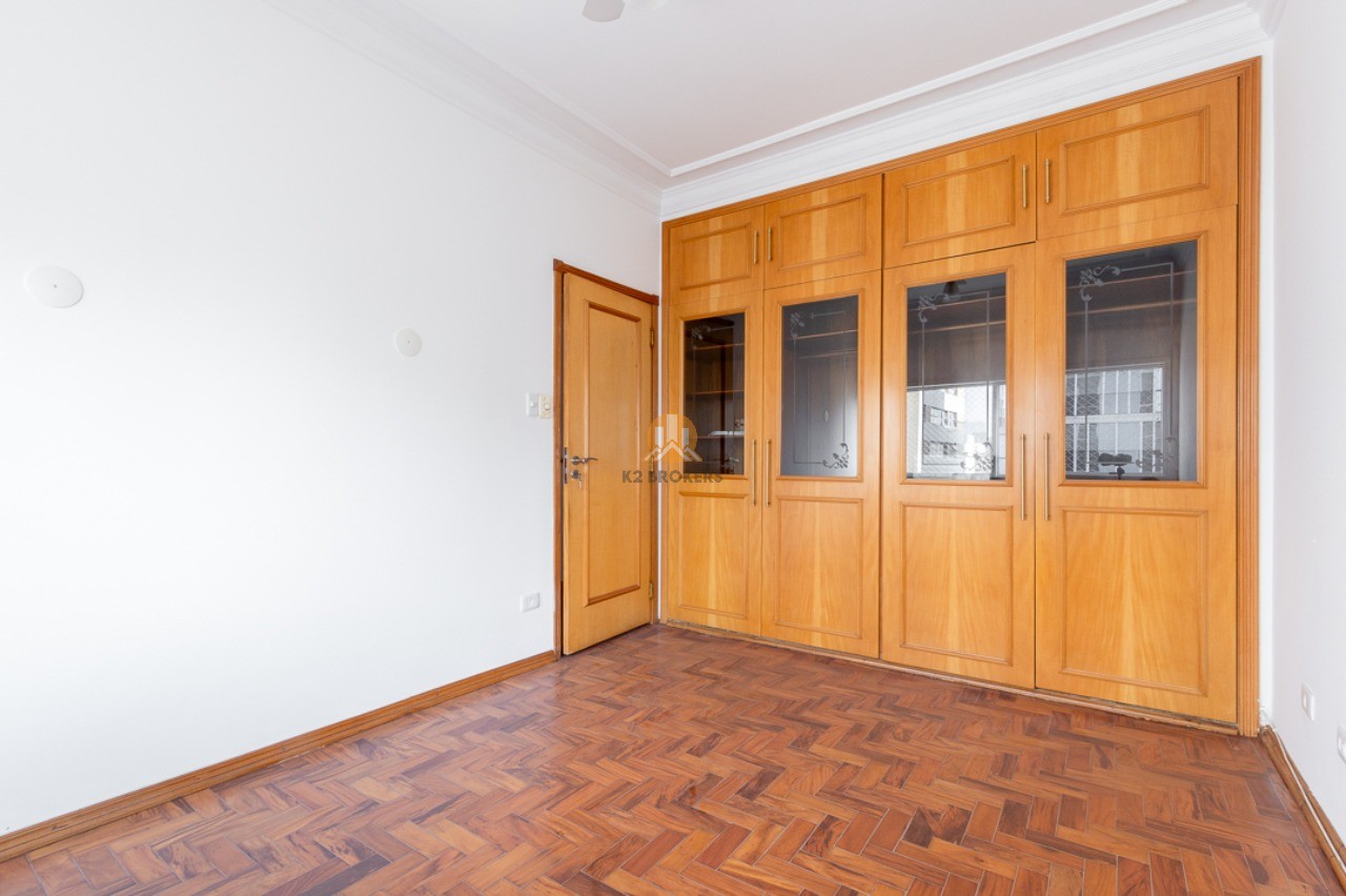 Apartamento à venda com 3 quartos, 144m² - Foto 13