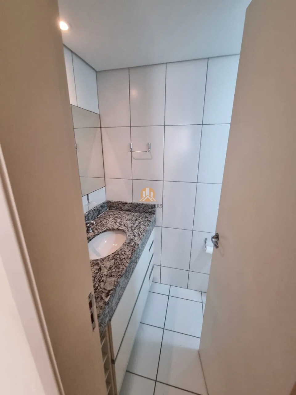 Apartamento à venda com 2 quartos, 74m² - Foto 6