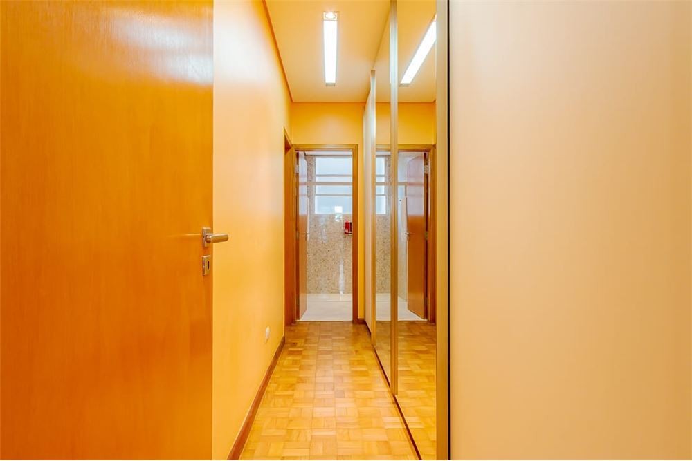 Apartamento à venda com 3 quartos, 165m² - Foto 9