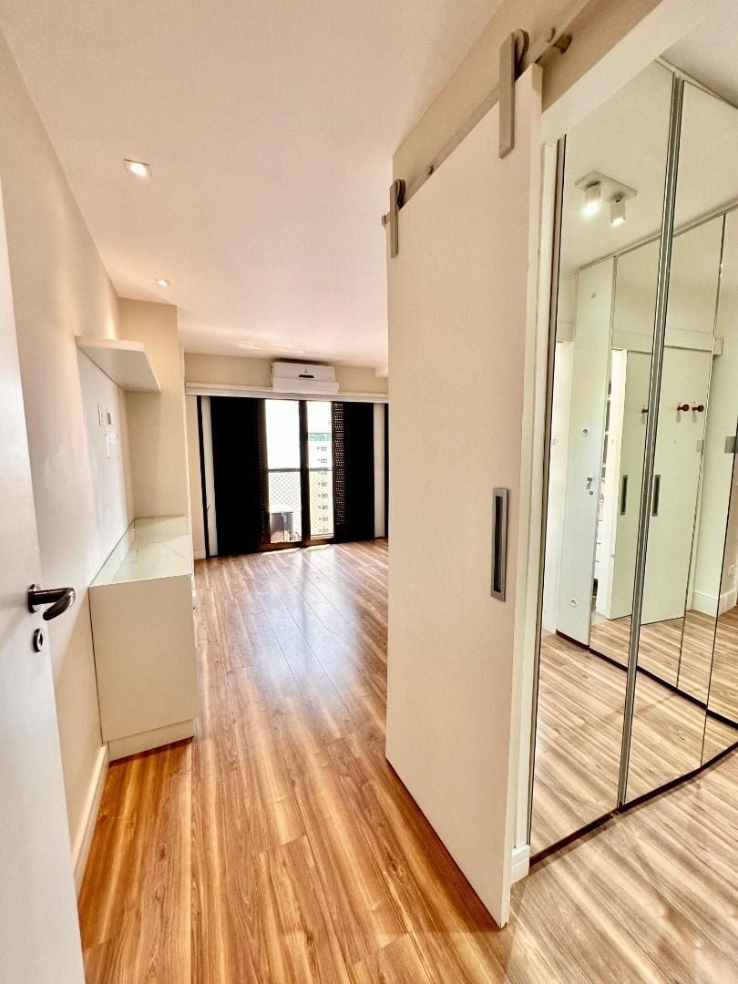 Apartamento à venda com 3 quartos, 150m² - Foto 28