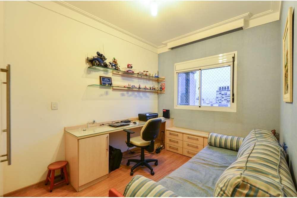 Apartamento à venda com 4 quartos, 184m² - Foto 4