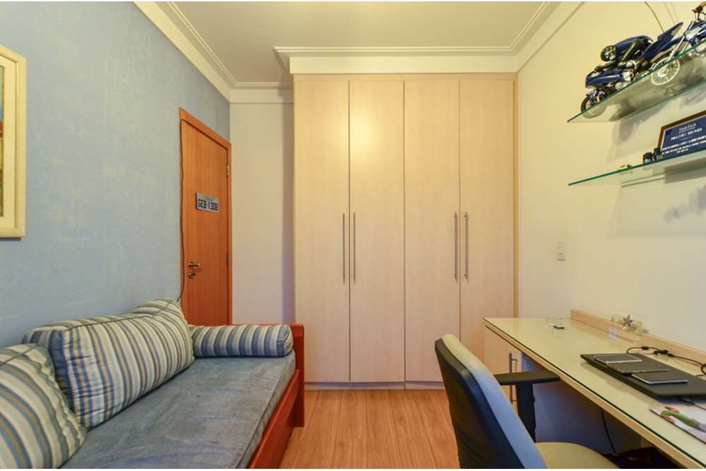 Apartamento à venda com 4 quartos, 184m² - Foto 5