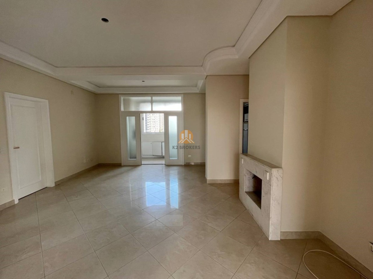 Apartamento à venda com 4 quartos, 227m² - Foto 15