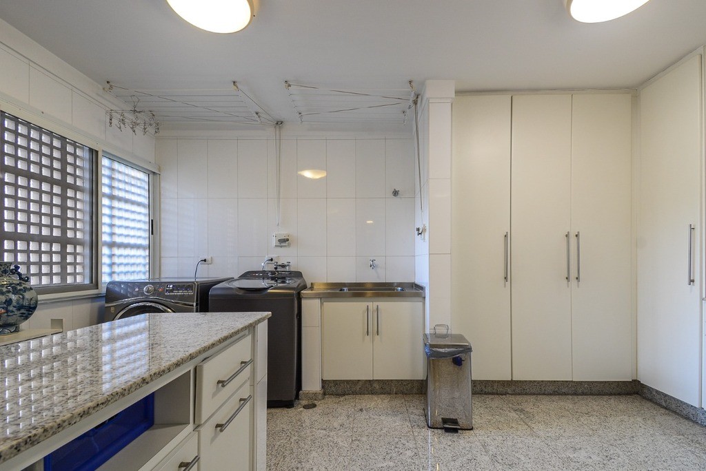 Apartamento à venda com 3 quartos, 177m² - Foto 24