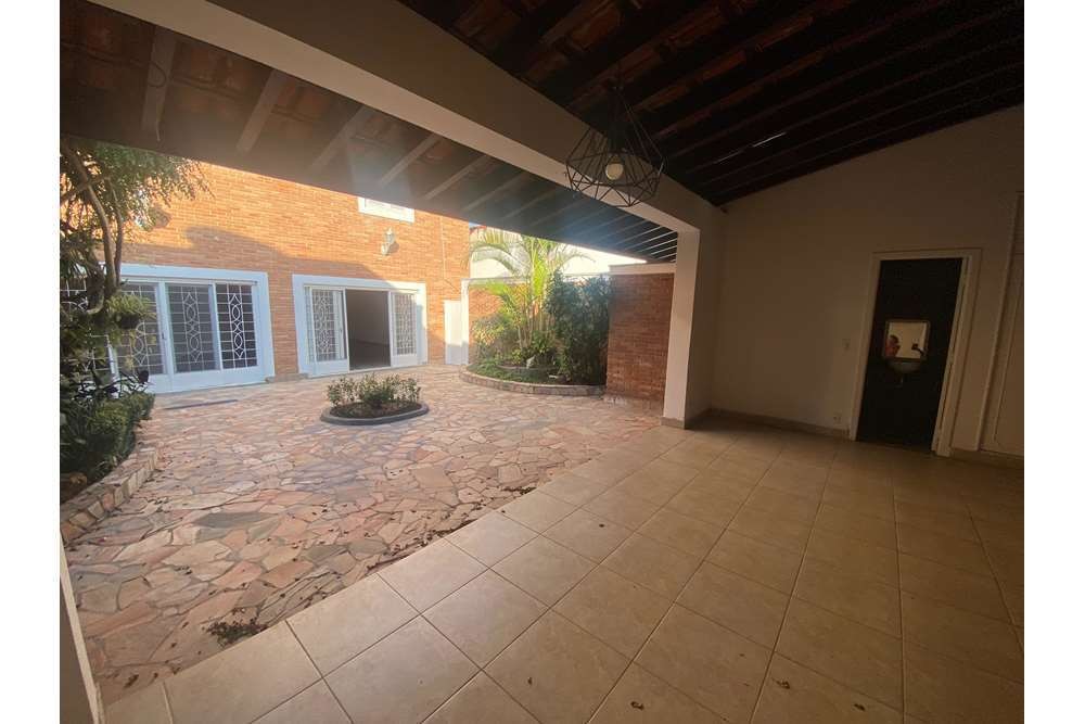 Casa à venda com 5 quartos - Foto 43