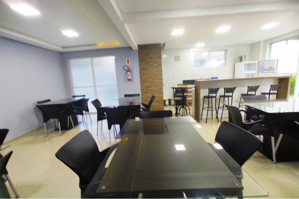 Apartamento à venda com 2 quartos, 65m² - Foto 18