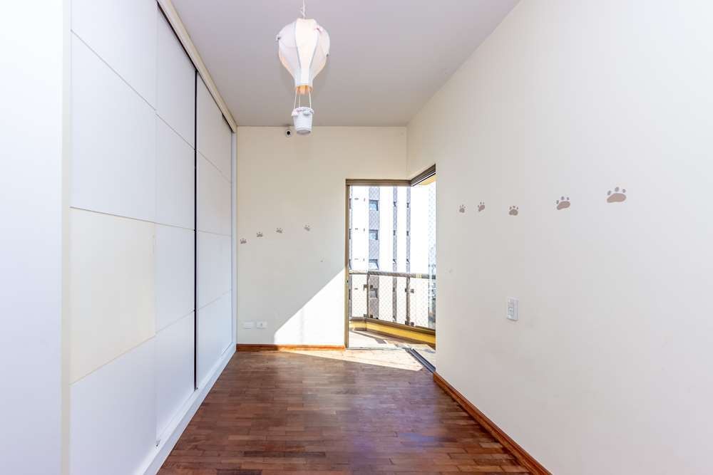 Apartamento à venda com 4 quartos, 270m² - Foto 17