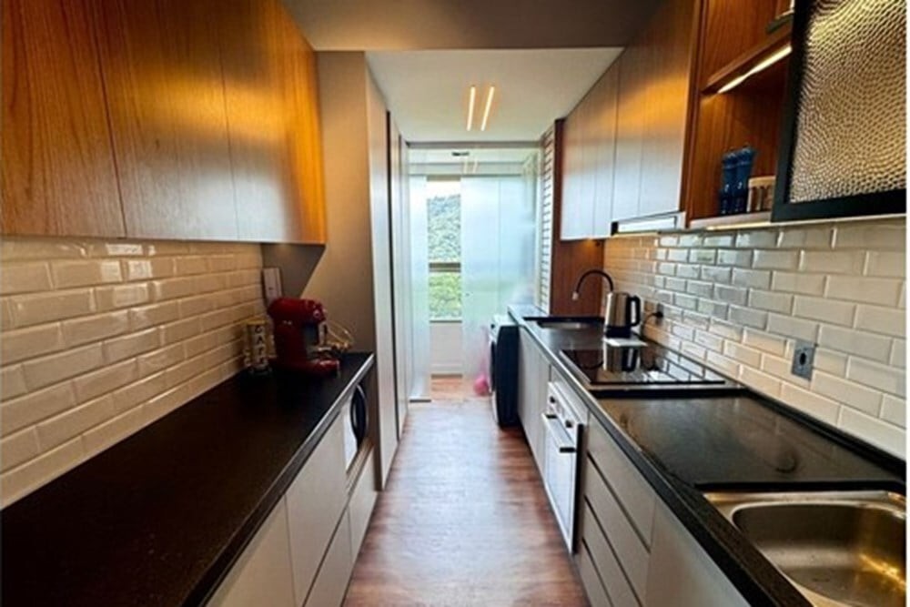 Apartamento à venda com 2 quartos, 70m² - Foto 4