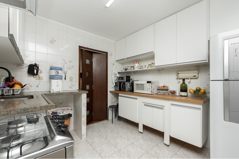 Apartamento à venda com 3 quartos, 96m² - Foto 28