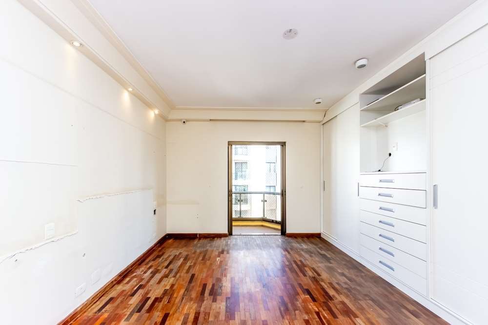 Apartamento à venda com 4 quartos, 270m² - Foto 16