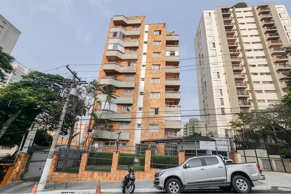 Apartamento à venda com 3 quartos, 96m² - Foto 2