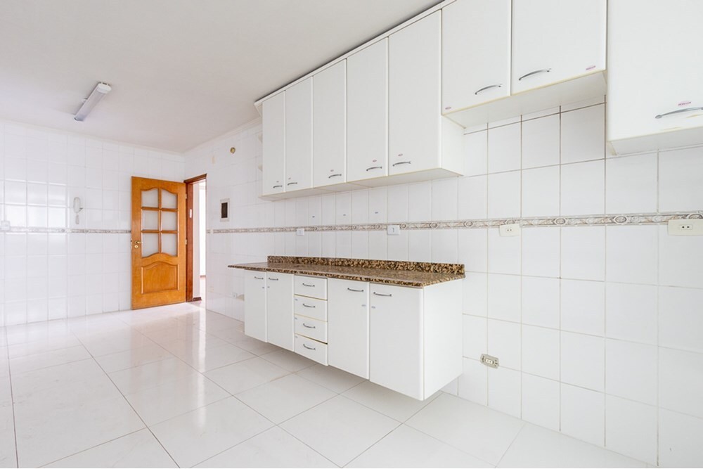 Apartamento à venda com 3 quartos, 155m² - Foto 7