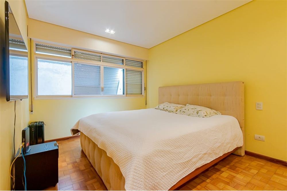 Apartamento à venda com 3 quartos, 165m² - Foto 6