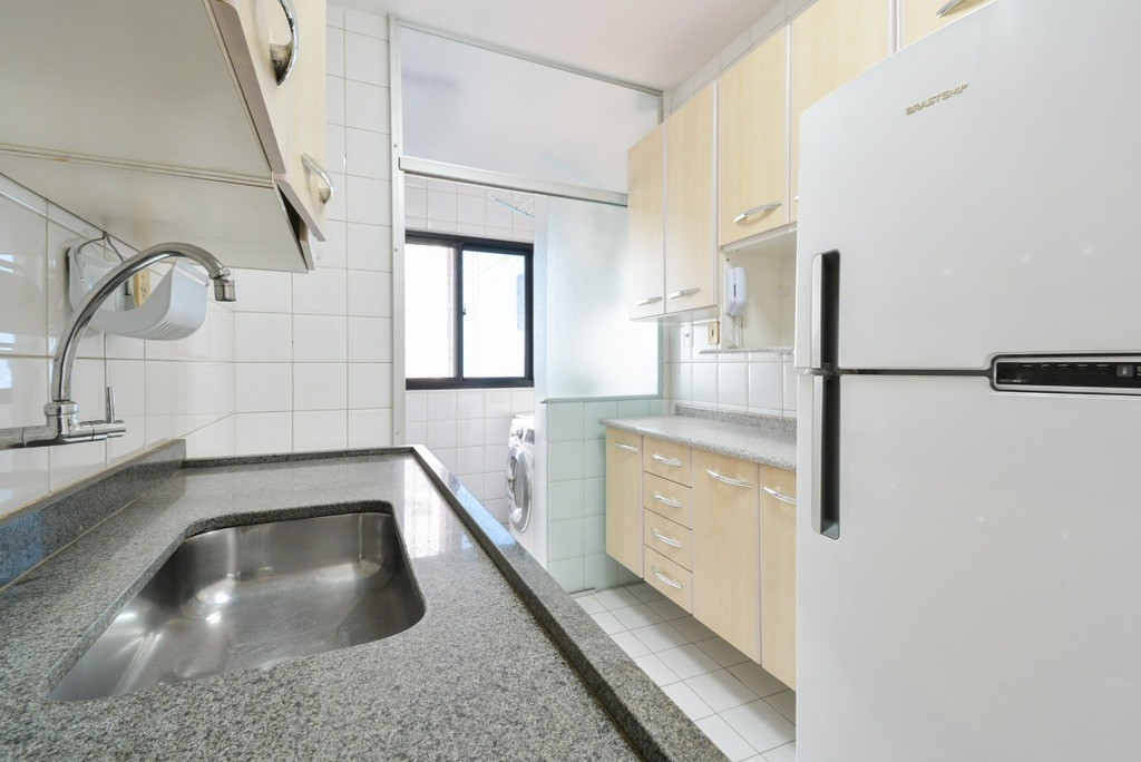 Apartamento à venda com 3 quartos, 69m² - Foto 12