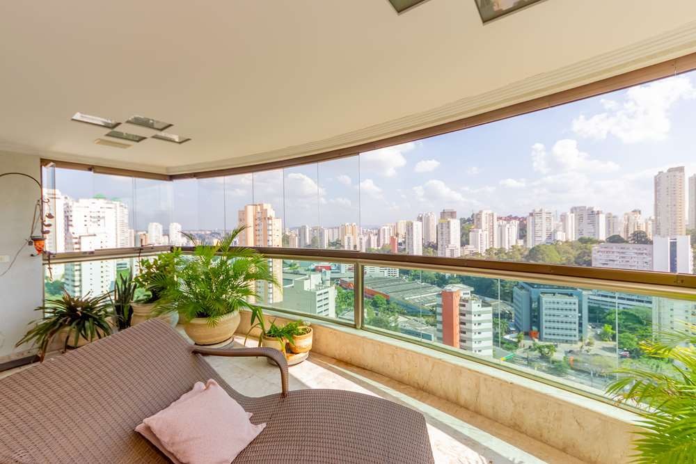 Apartamento à venda com 4 quartos, 228m² - Foto 27