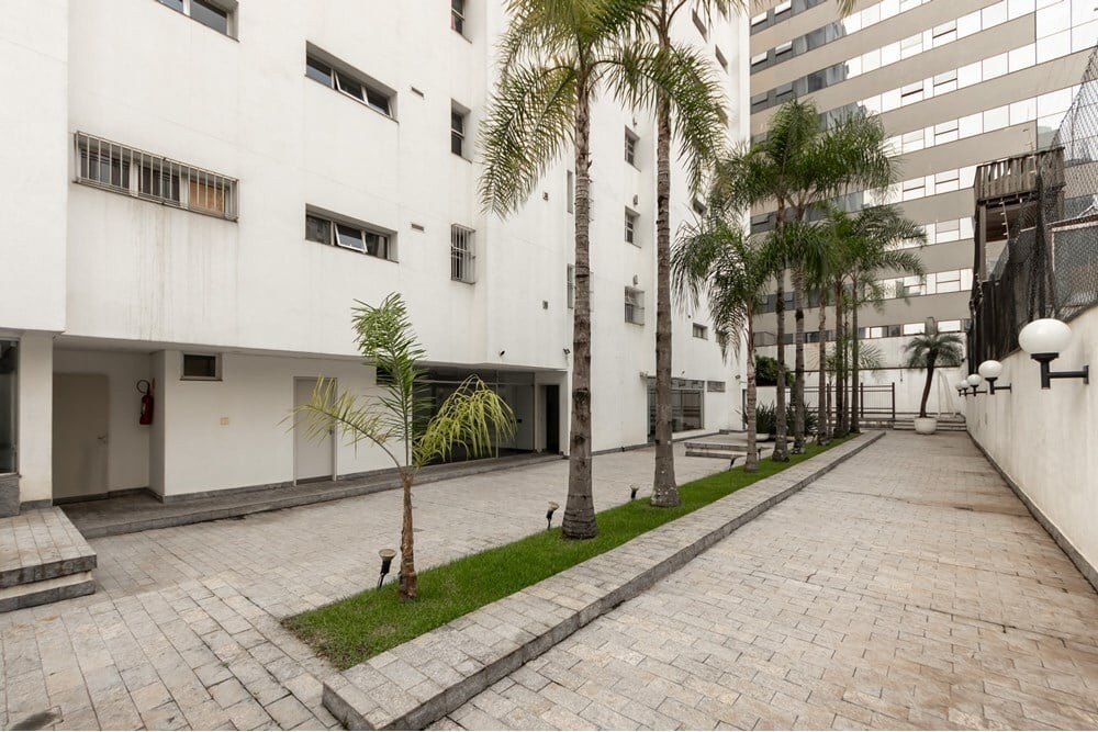 Apartamento à venda com 3 quartos, 163m² - Foto 4