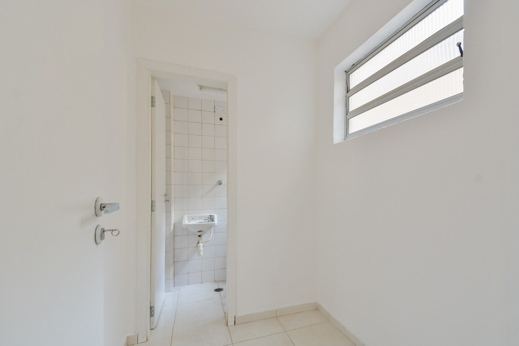 Apartamento à venda com 2 quartos, 75m² - Foto 12