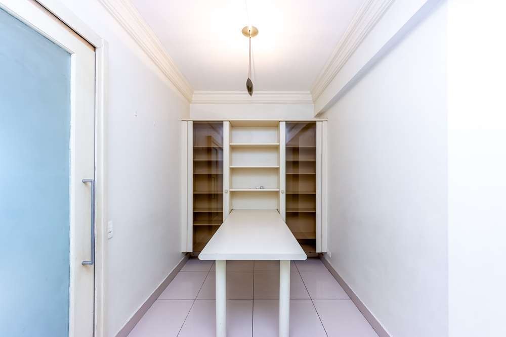 Apartamento à venda com 4 quartos, 270m² - Foto 19