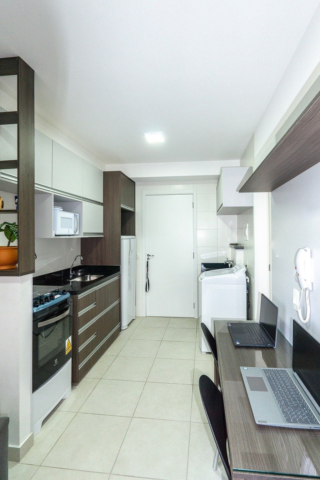 Apartamento à venda com 1 quarto, 27m² - Foto 16