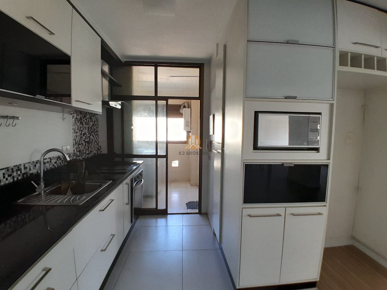 Apartamento à venda com 3 quartos, 87m² - Foto 12