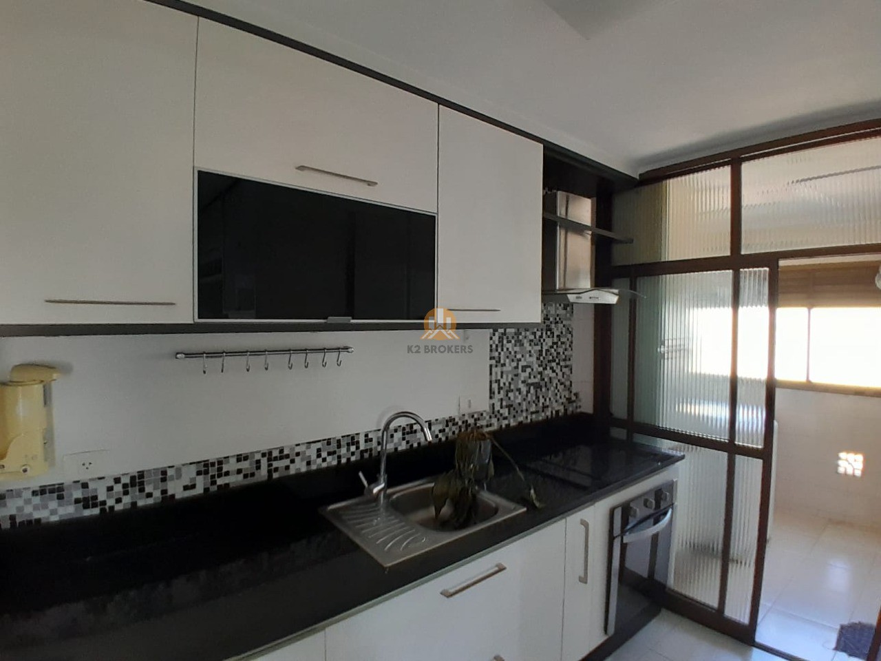 Apartamento à venda com 3 quartos, 87m² - Foto 8