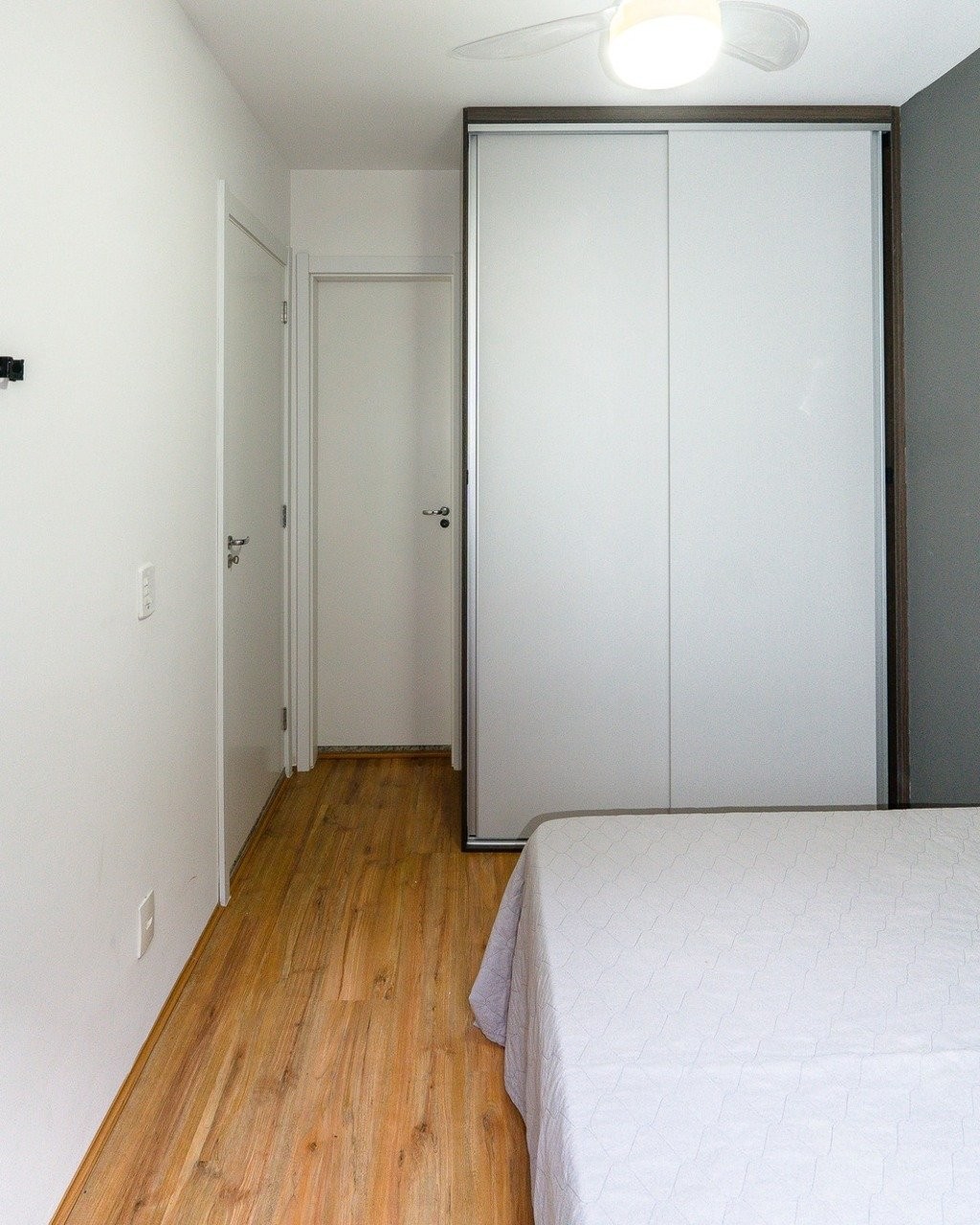 Apartamento à venda com 1 quarto, 27m² - Foto 4