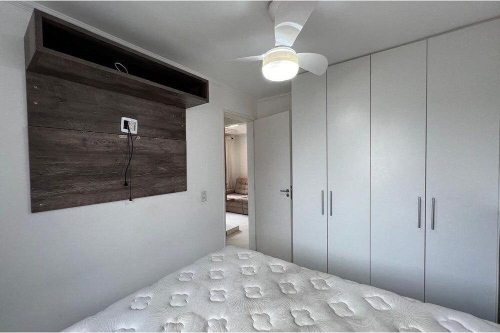 Apartamento à venda com 2 quartos, 45m² - Foto 11