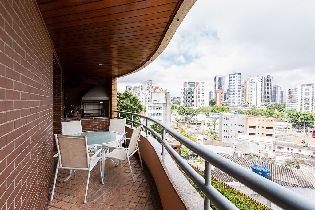 Apartamento à venda com 4 quartos, 245m² - Foto 35