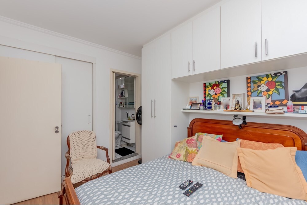 Apartamento à venda com 2 quartos, 74m² - Foto 12