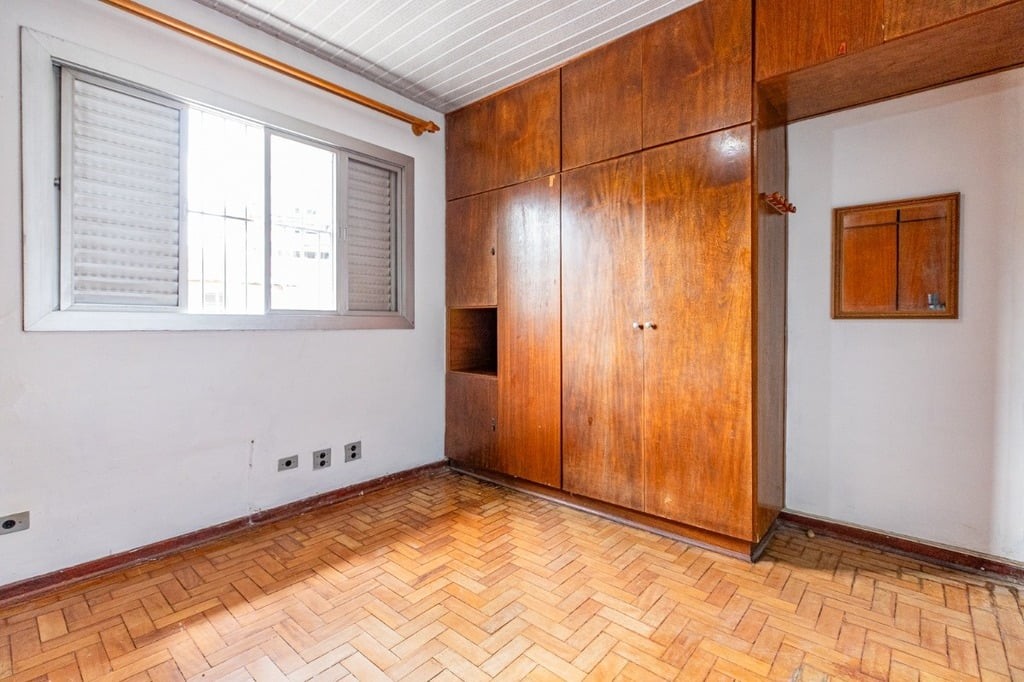 Casa à venda com 2 quartos, 120m² - Foto 9