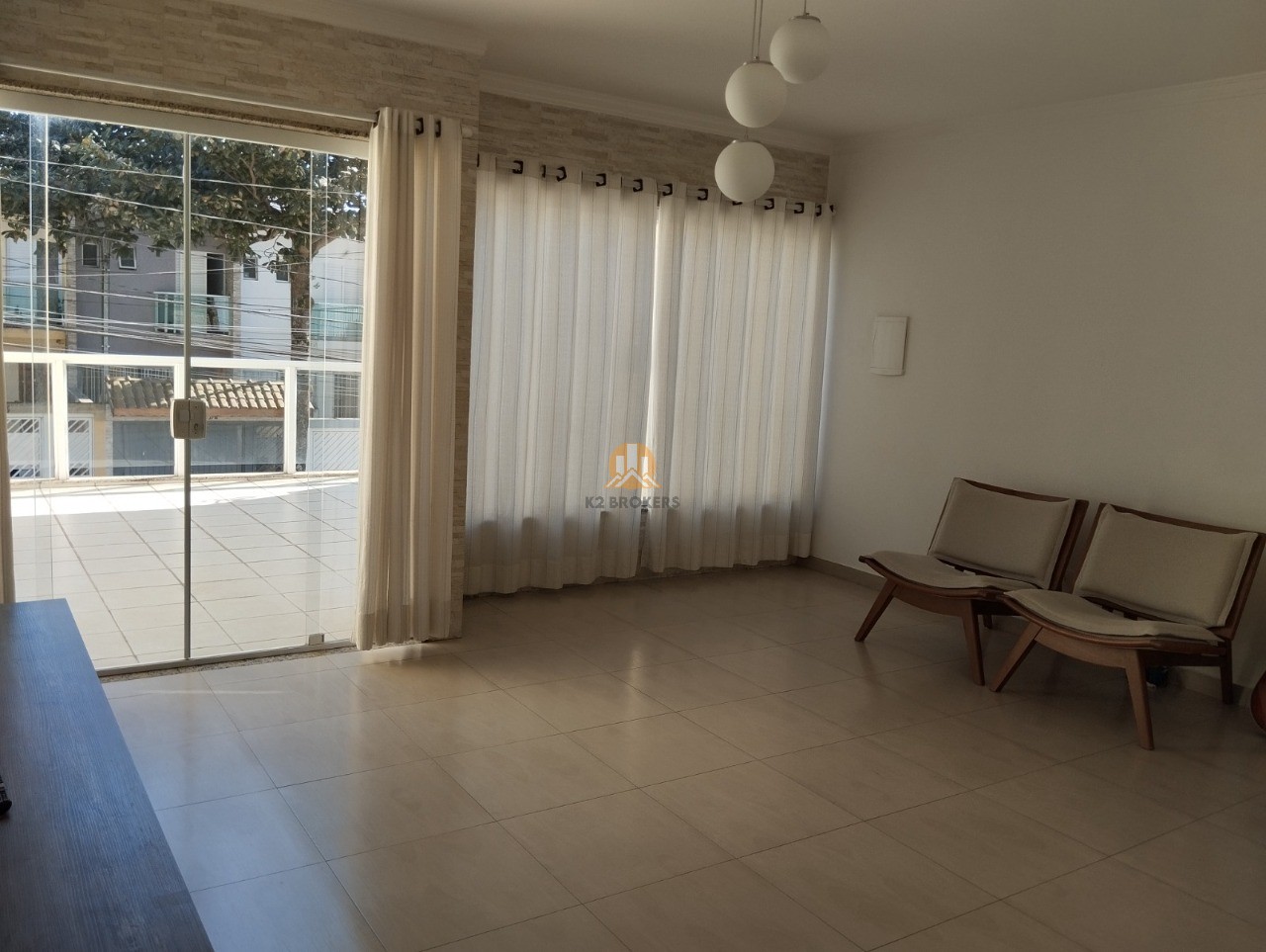 Casa à venda com 3 quartos, 200m² - Foto 7