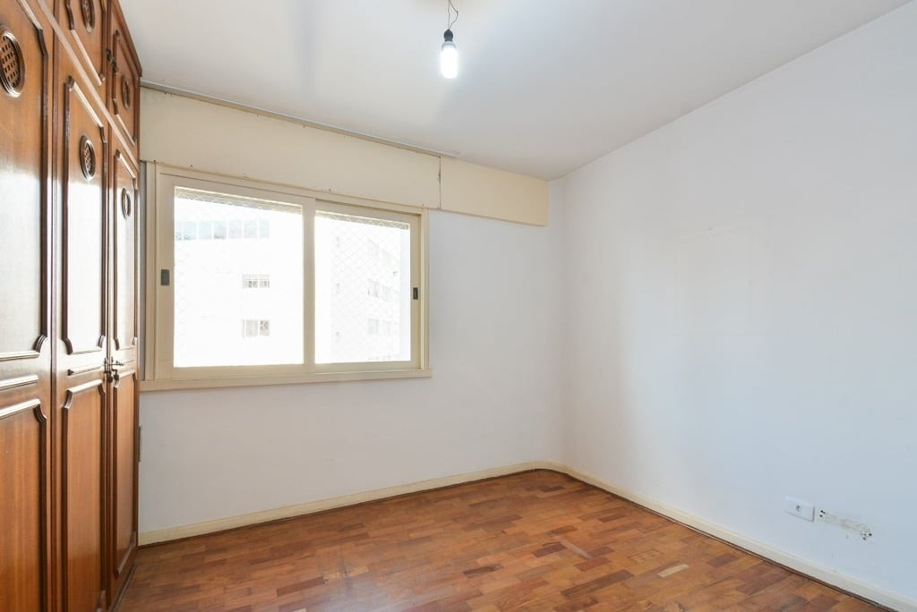 Apartamento à venda com 3 quartos, 142m² - Foto 35