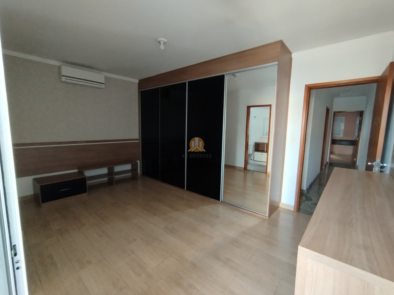 Casa à venda com 3 quartos, 200m² - Foto 24