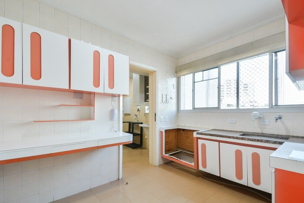 Apartamento à venda com 3 quartos, 142m² - Foto 7