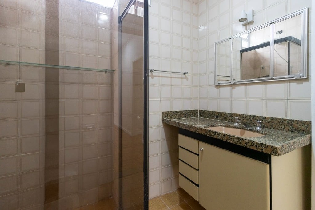 Apartamento à venda com 3 quartos, 91m² - Foto 2