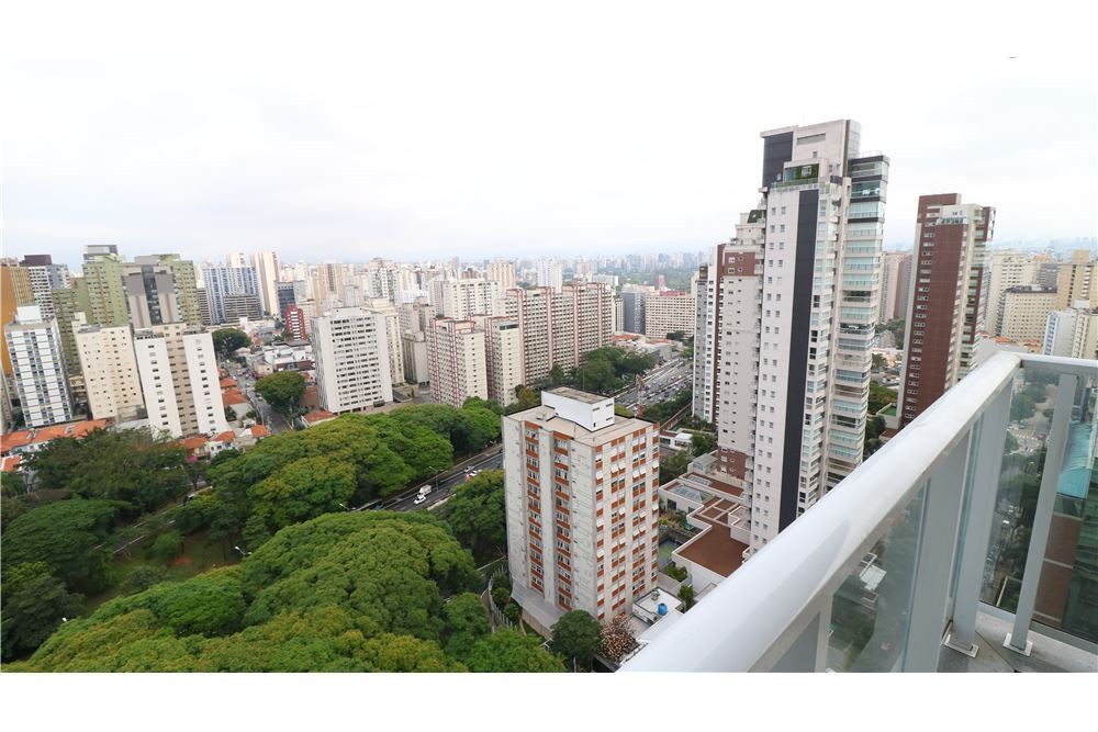 Apartamento à venda com 2 quartos, 80m² - Foto 18