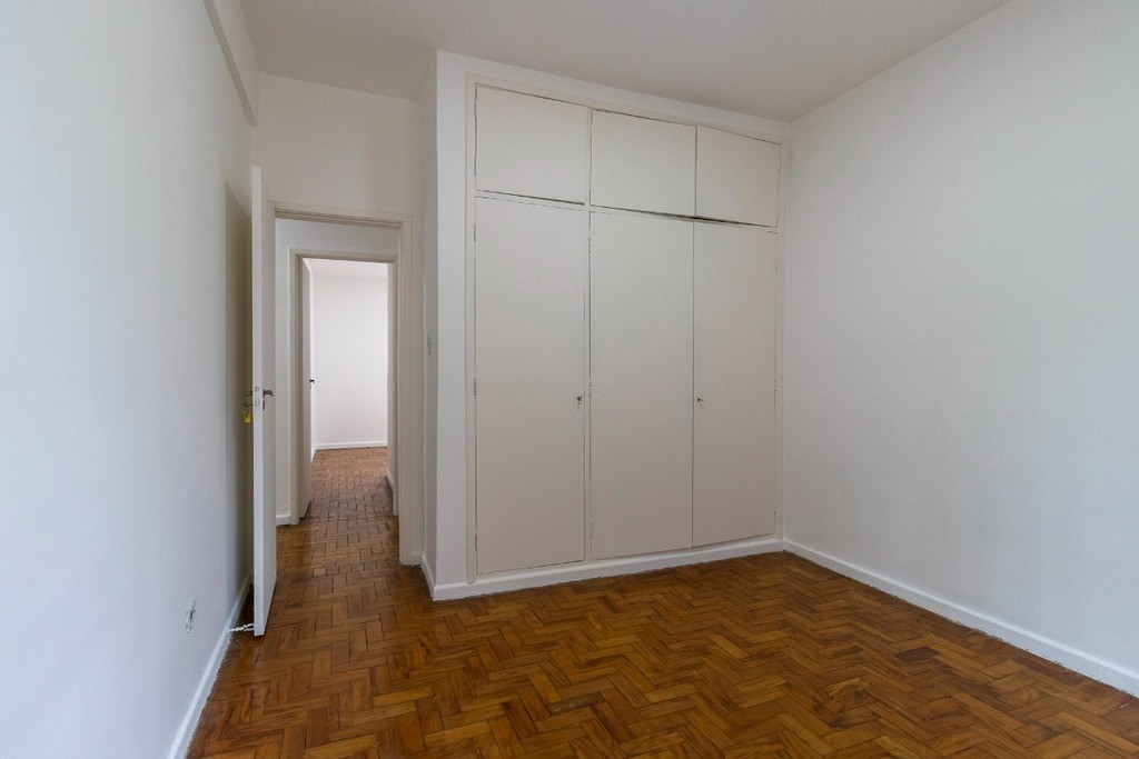 Apartamento à venda com 3 quartos, 91m² - Foto 17