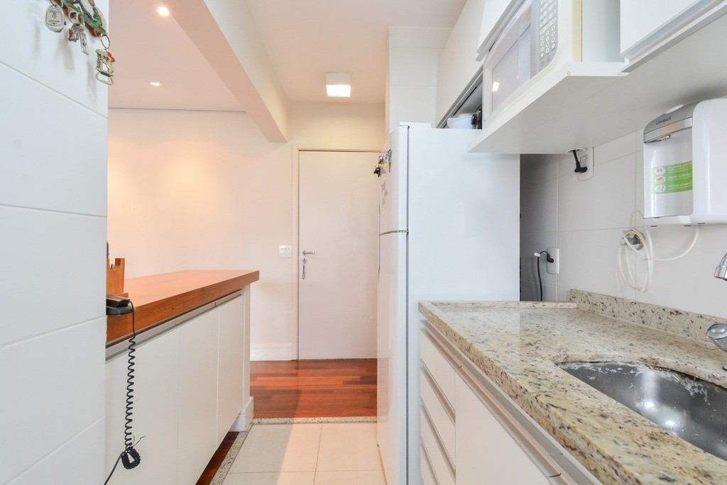 Apartamento à venda com 2 quartos, 57m² - Foto 12